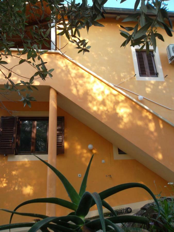 Hodak Apartment Nerezine Bagian luar foto
